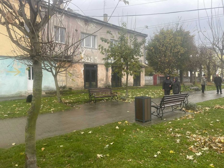 Приміщення в оренду, центр Яворова — ремонт під орендаря