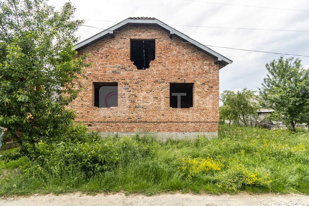 Продається затишний будинок (сирець)