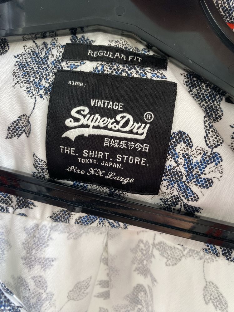 Гавайка теніска на літо L-XL SuperDry