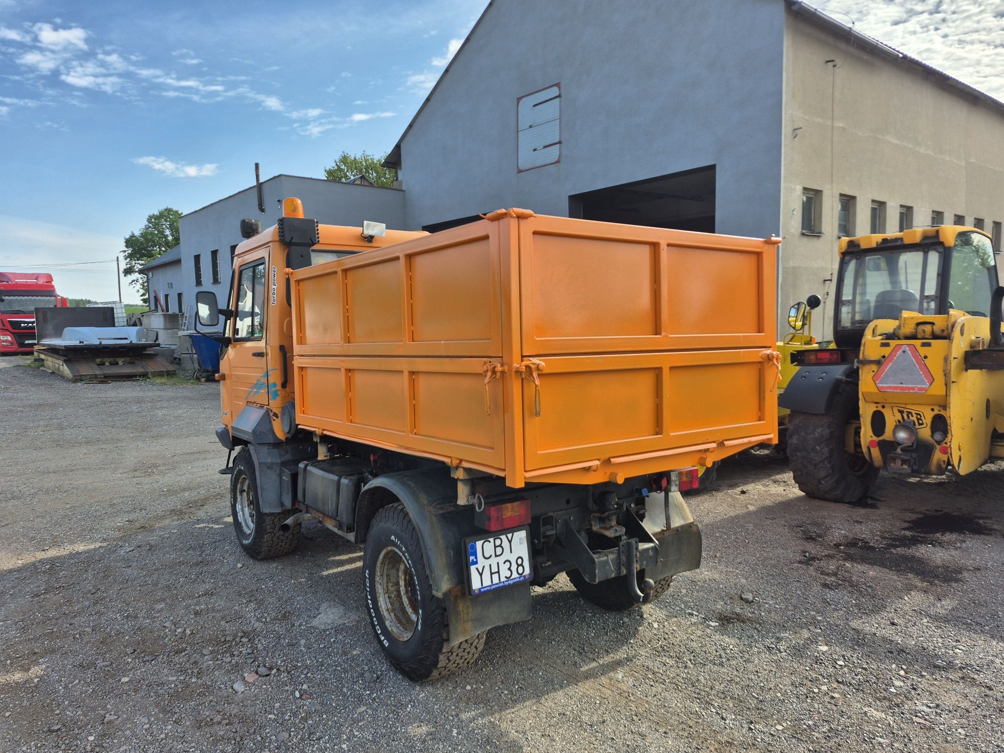 Multicar M 26 wywrotka pług