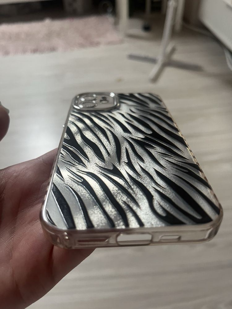 Iphone 12 case gratis