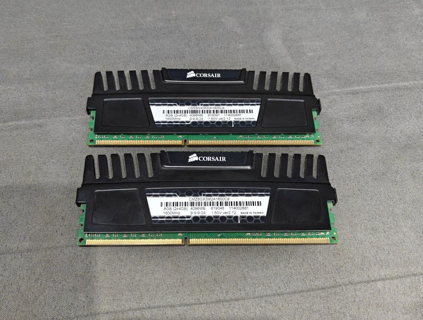 Pamięci RAM DDR3 Corsair Vengeance 8GB 2x4 1600MHz CL9 RADIATOR!
