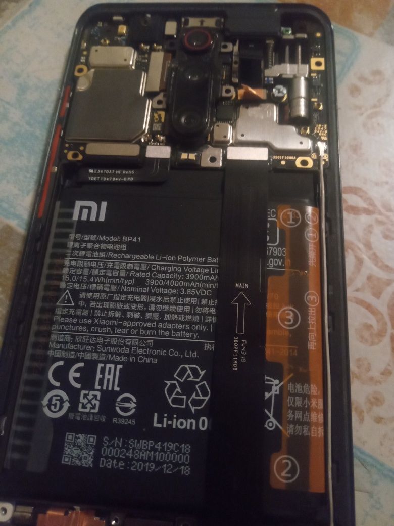 Telefon mi t9 9t uszkodzony cześći
