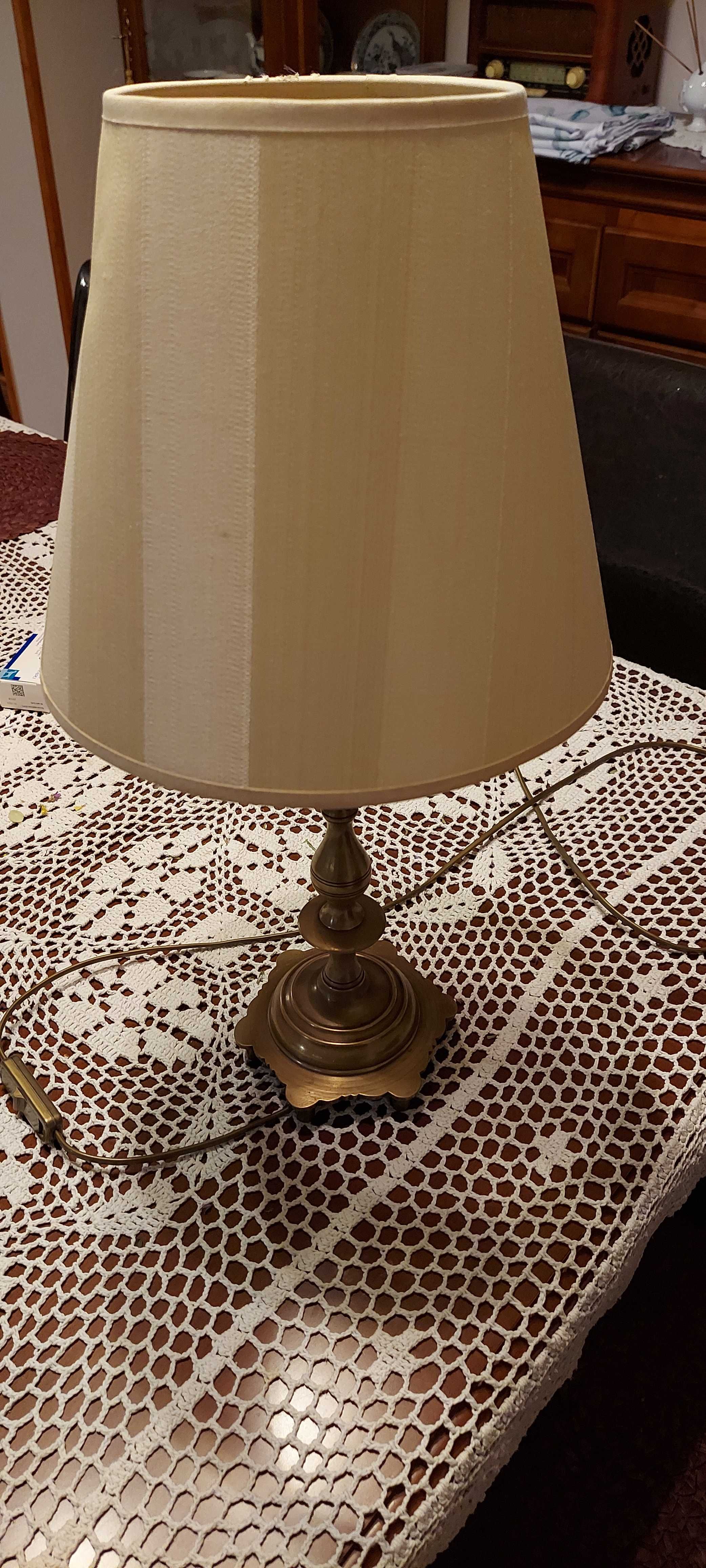 Lampa z mosiądzu