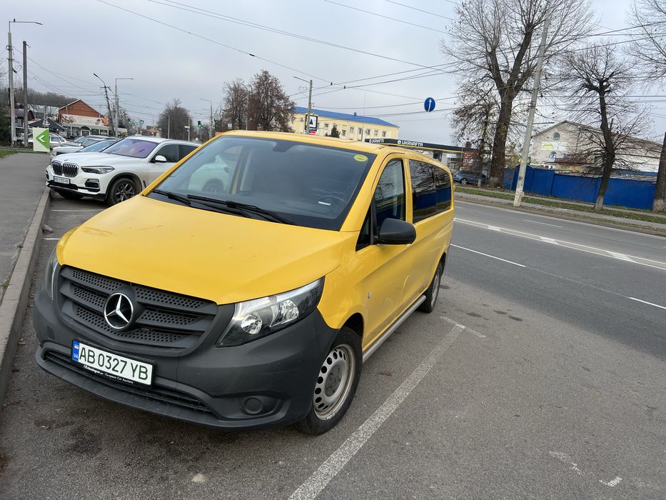 Мерседес бенц є-віто