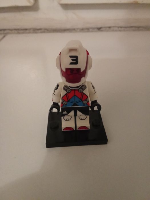 Figurka LEGO seria 27