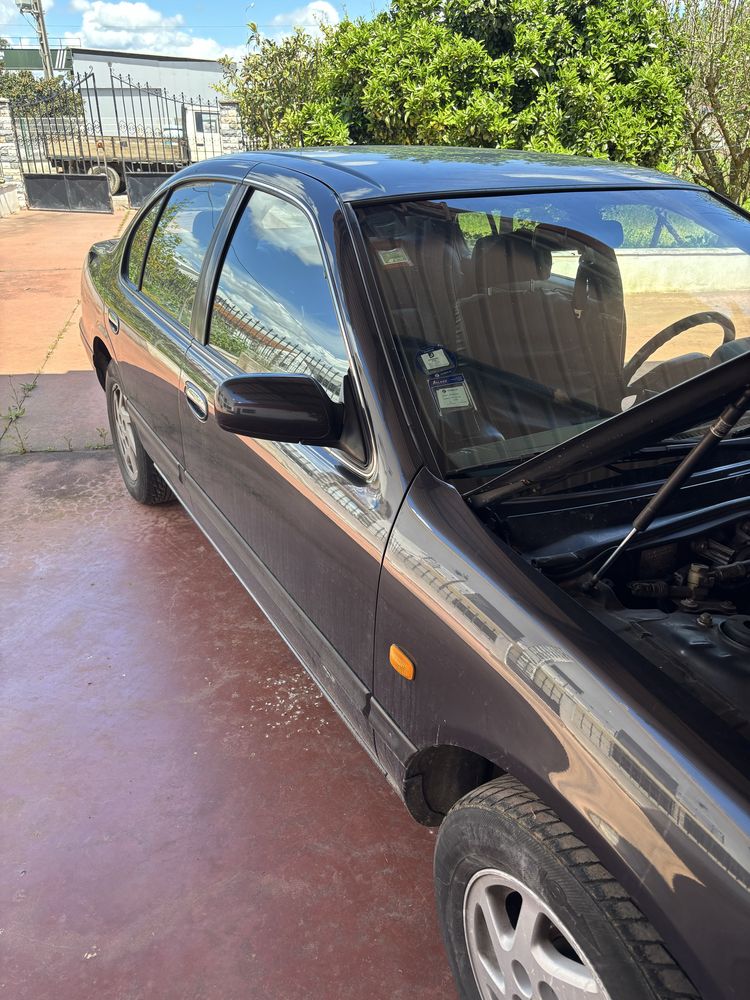 Nissan Maxima QX V6 24v