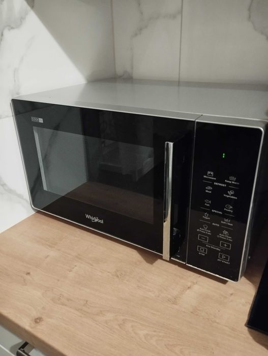 Kuchenka mikrofalowa, mikrofalówka WHIRLPOOL MWP 251