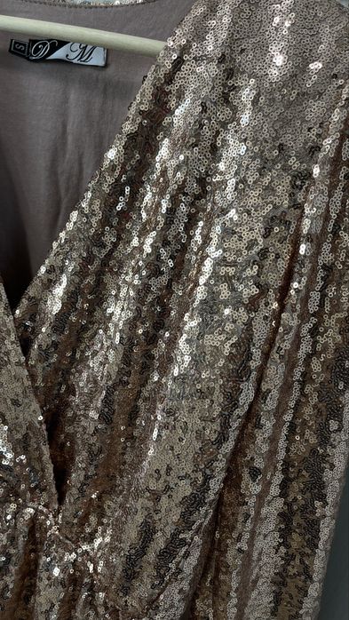 Комбінезон з паєтками