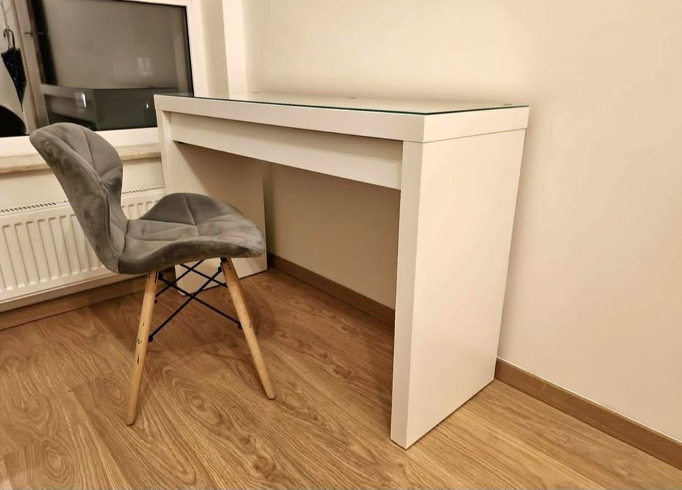 Toaletka Ikea Malm