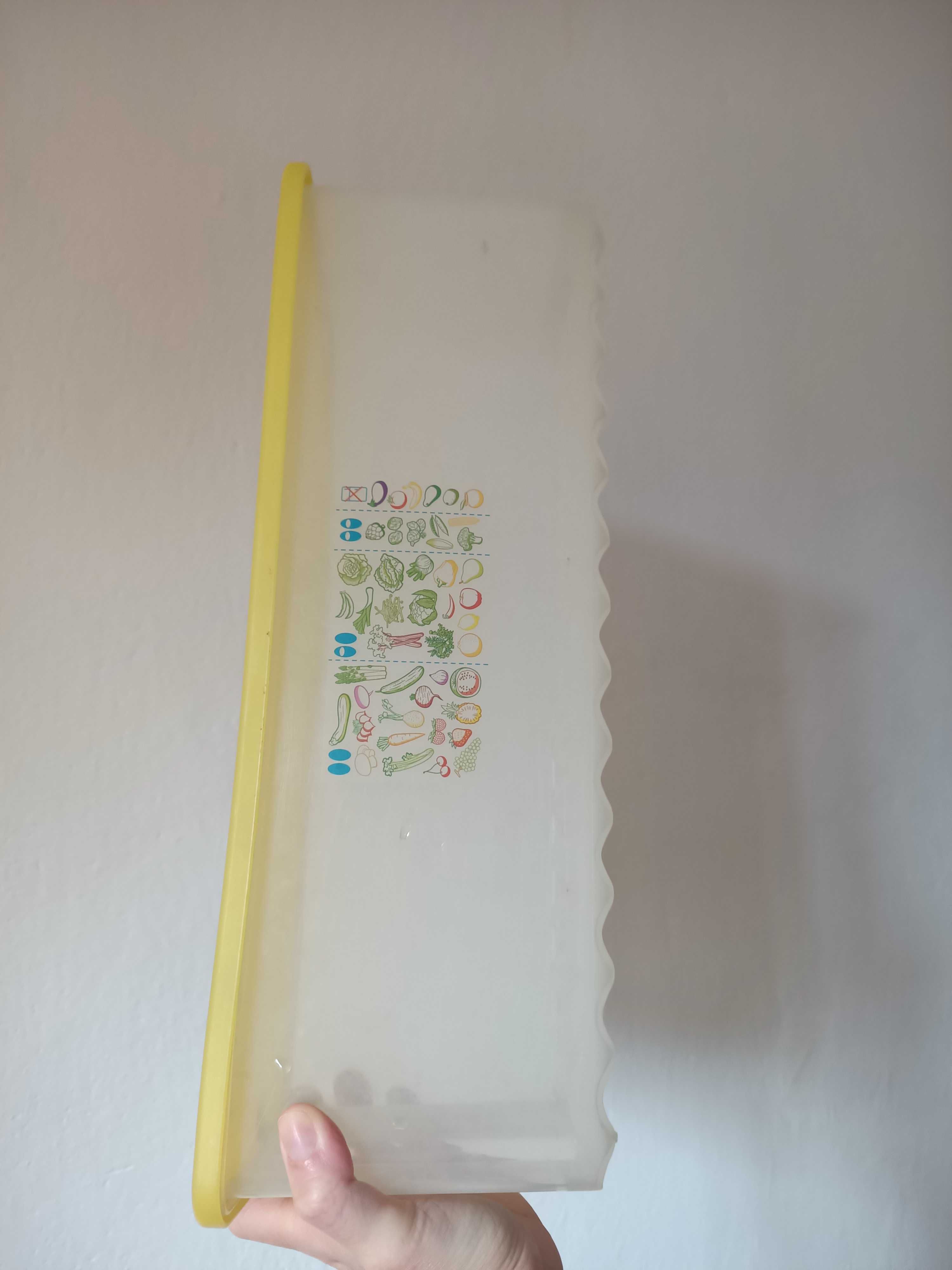 Tupperware pojemnik uniwersalny na warzywa do lodówki z pokrywką
