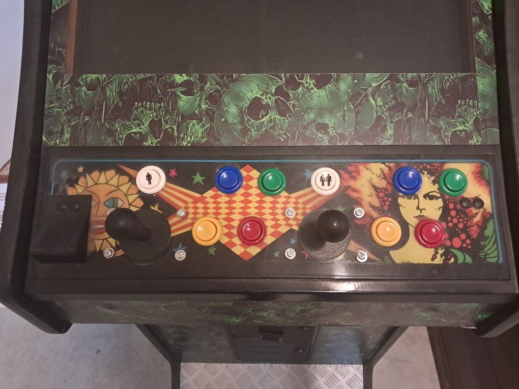 Máquina arcade alterada