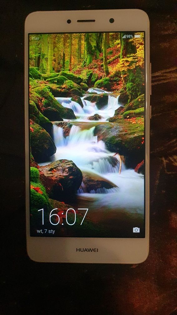 Huawei Y7 TRT-LX1 5.5' Android 7 2/16GB 8x1.4GHz