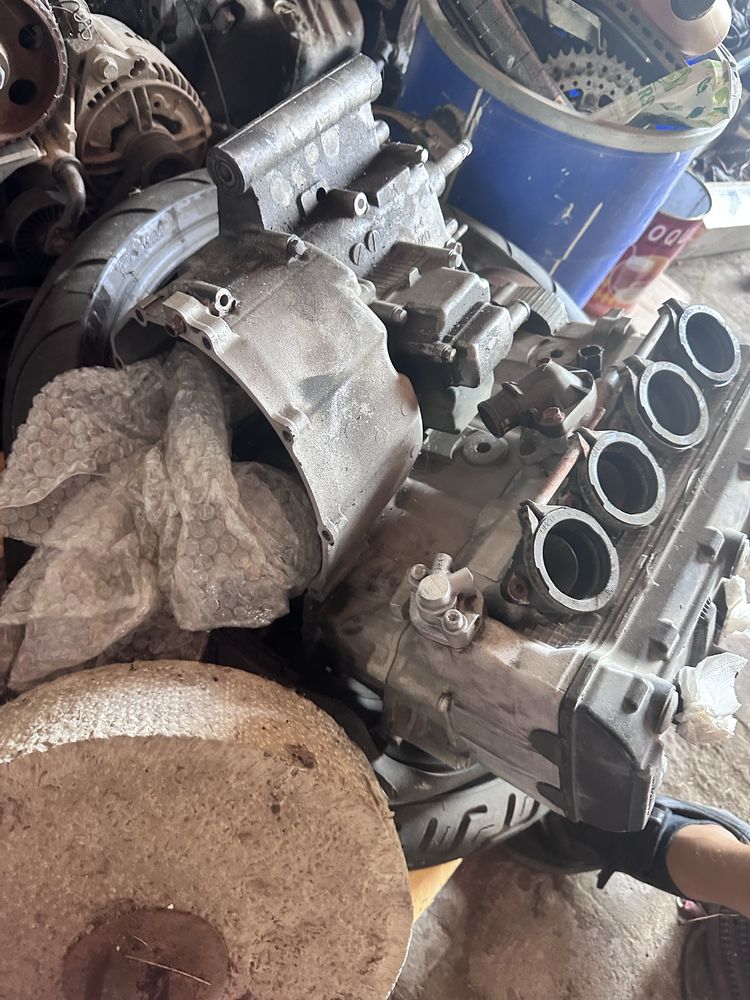 Motor Gsxr-750 de 2006 p/ restauro