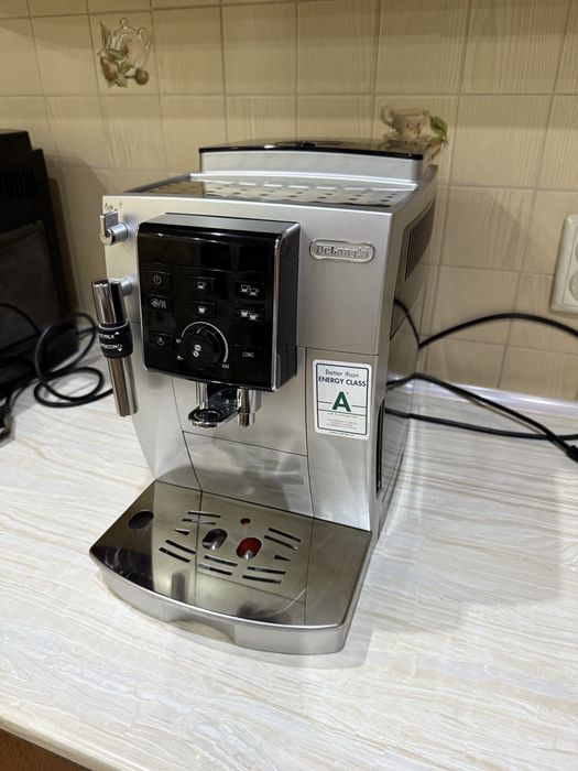 Кавомашина Delonghi