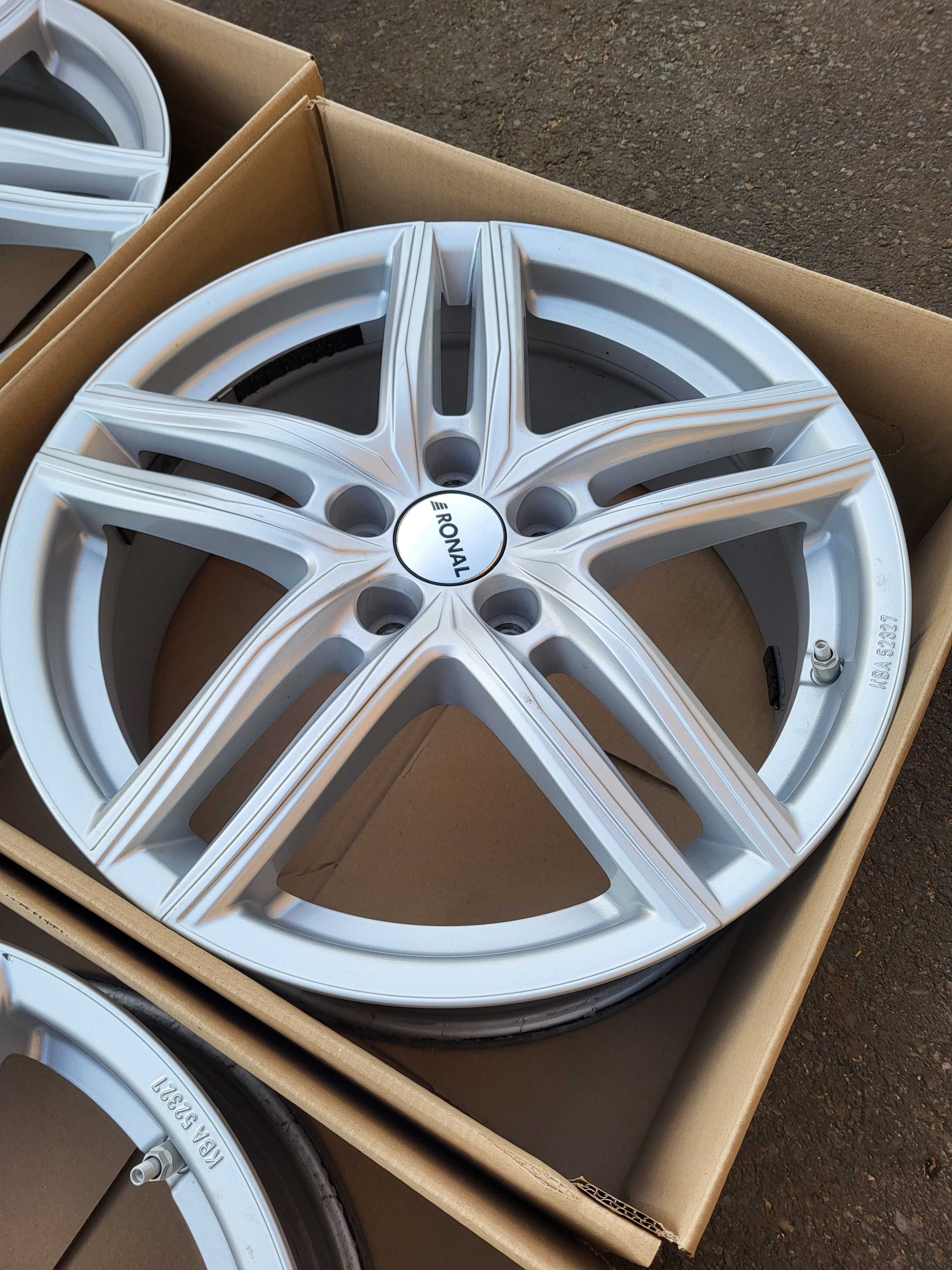 [56] 18 Cali 5x112 ET45 7J Felgi aluminiowe BMW Mercedes Audi