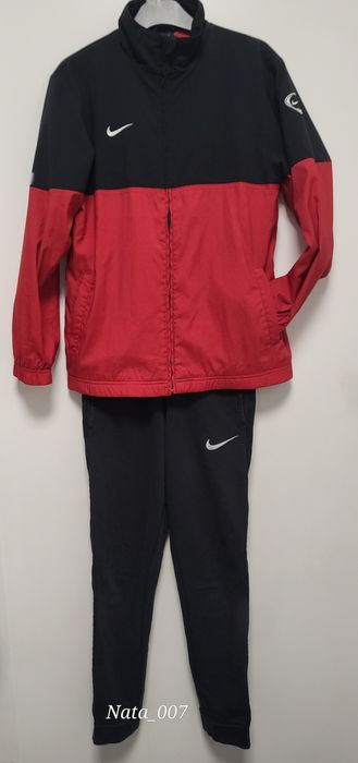 Komplet bluza (kurtka) spodnie Nike roz L 152-158cm