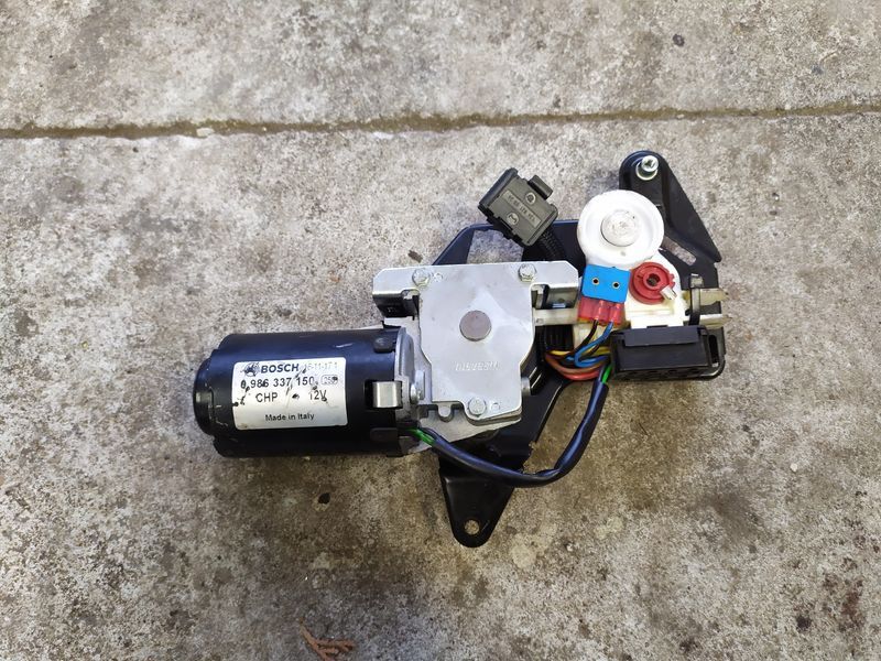 Mercedes G Klasa Galenda Wolf 463 silniczek szyberdachu