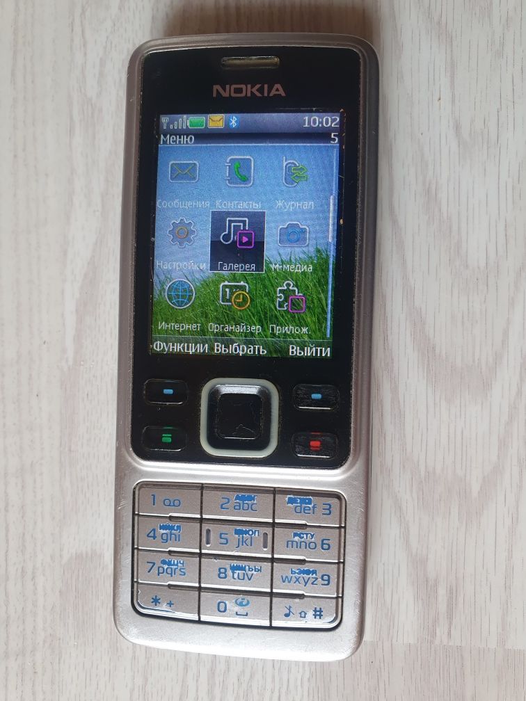 Продам Nokia 6300