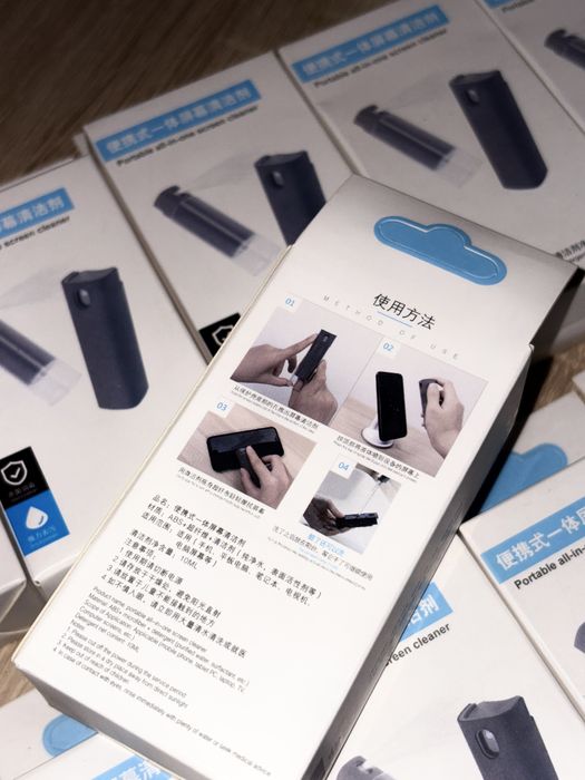 Портативний очищувач екранів 2в1