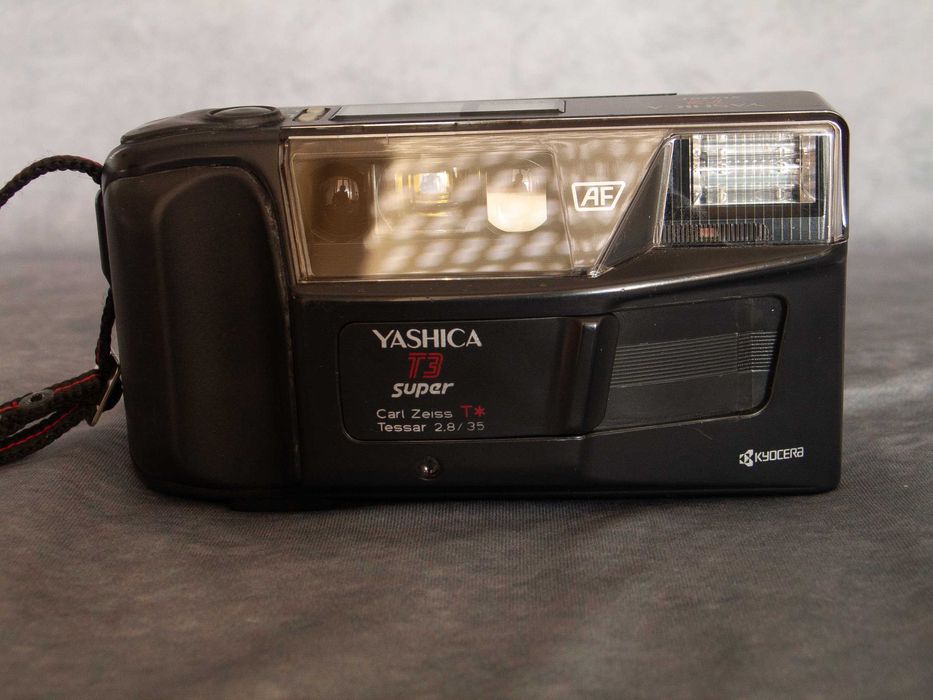 Yashica T3 - Lente Carl Zeiss 3.5