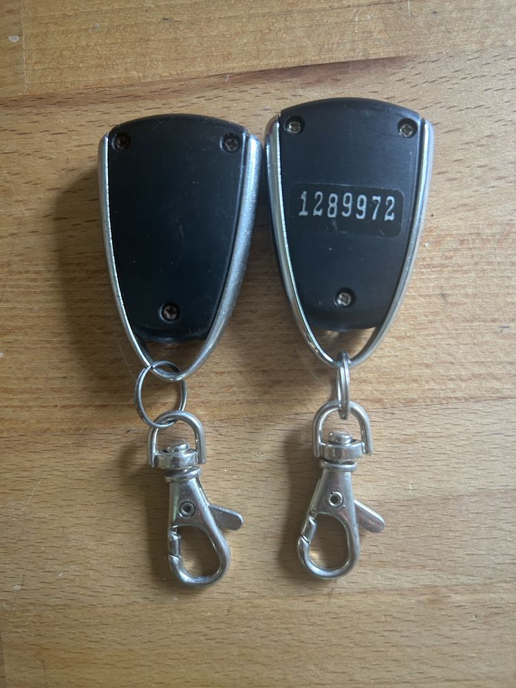 Dois Telecomandos