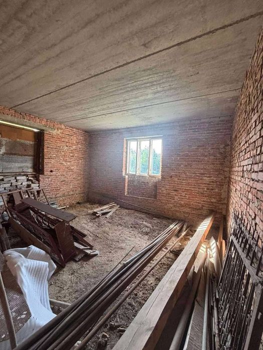 Продам будинок на березі річки Західний Буг!