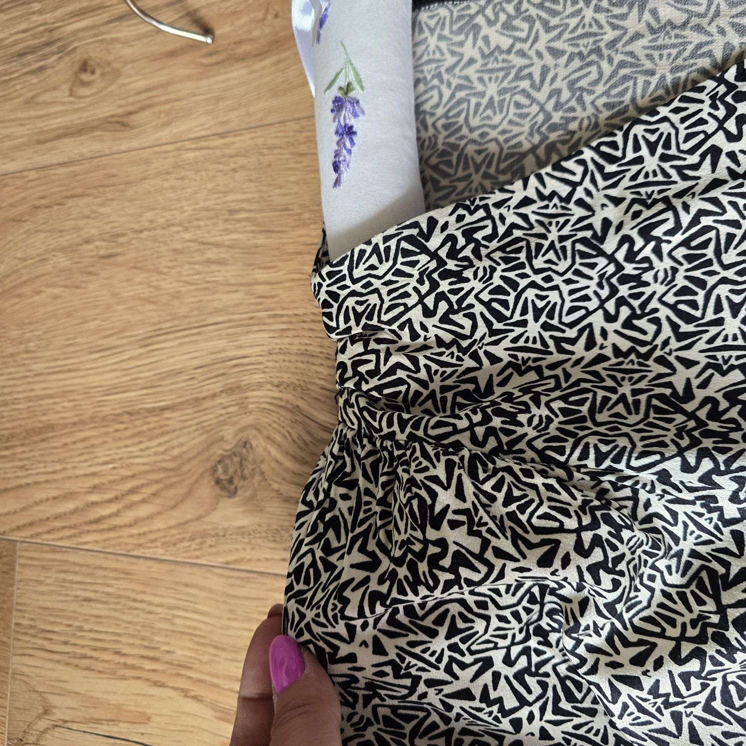 Sukienka midi Zara 44 xxl długi rękaw viscose satynowa kopertowa