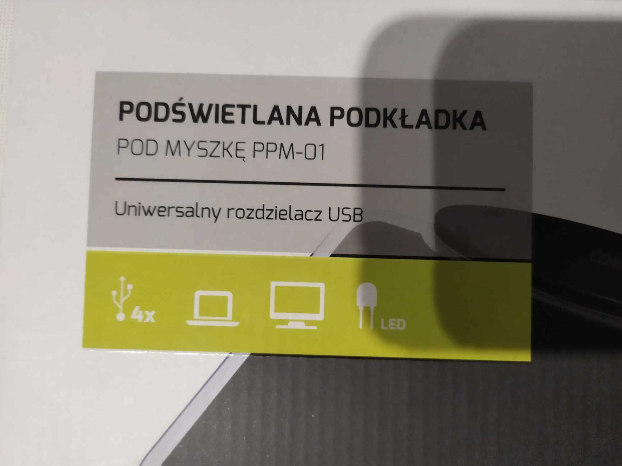 Podkładka pod myszkę z rozdzielaczem USB