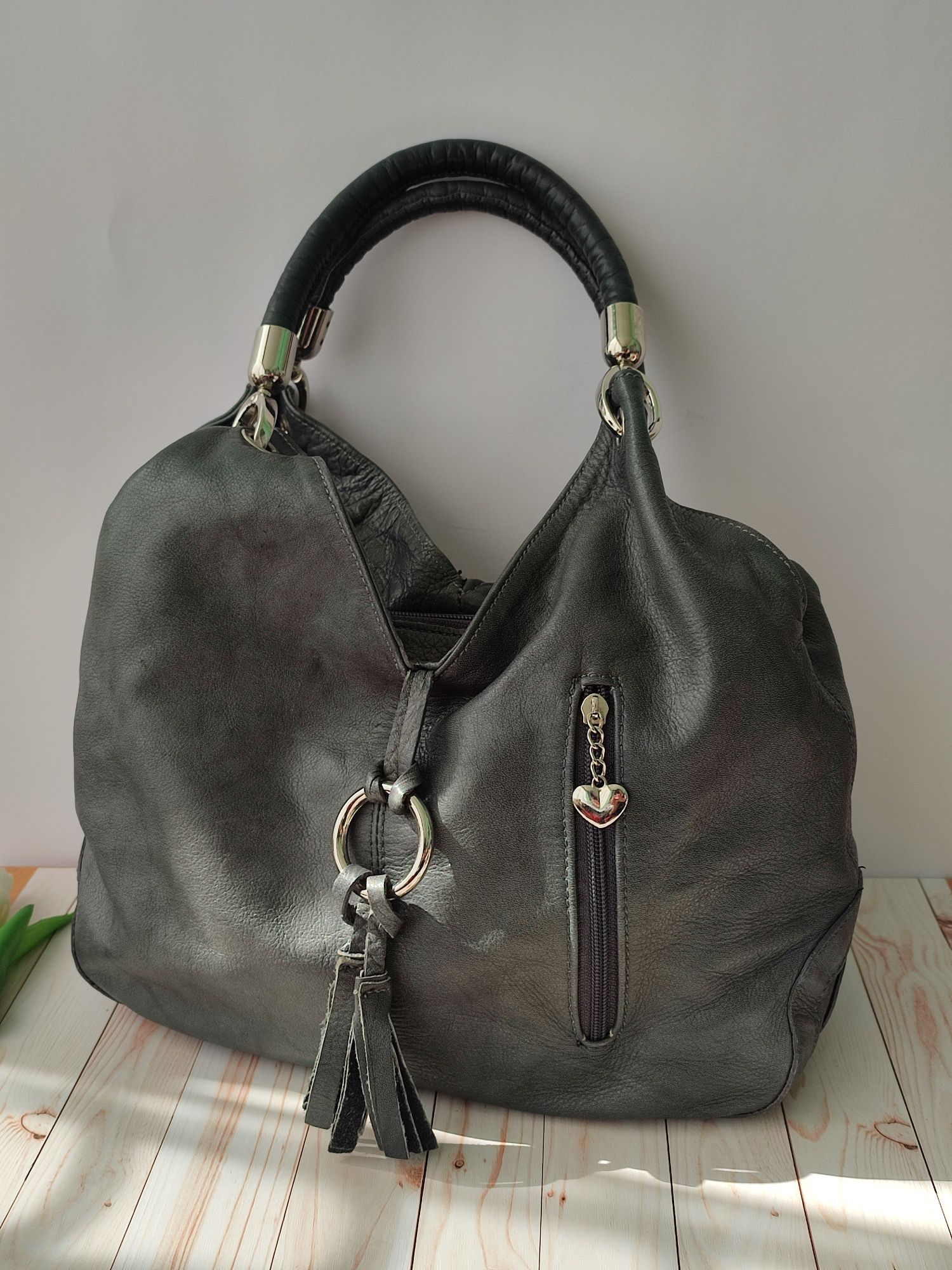 Шкіряна жіноча сумочка Італія