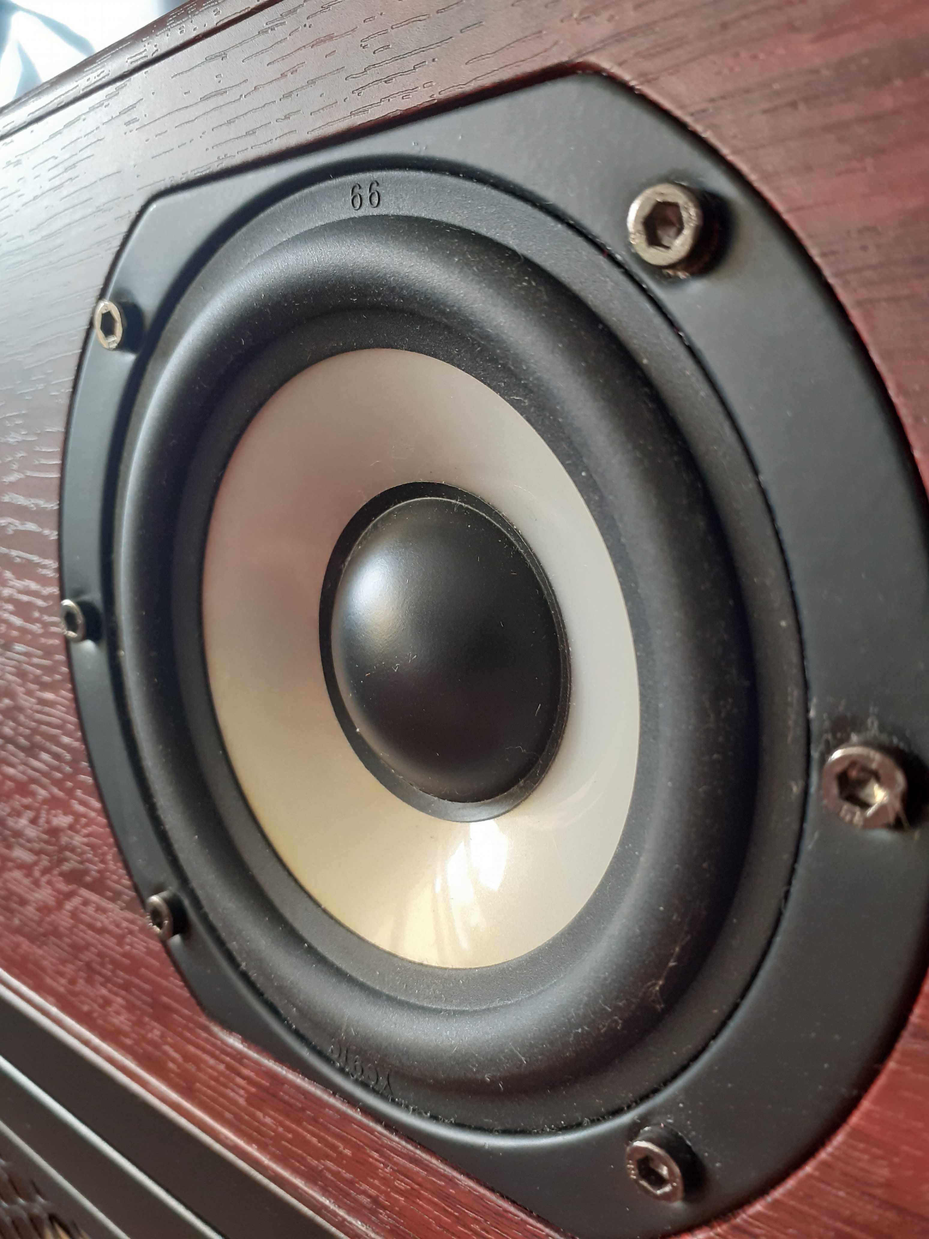 Kolumny M-AUDIO niemieckie jak nowe 3szt.