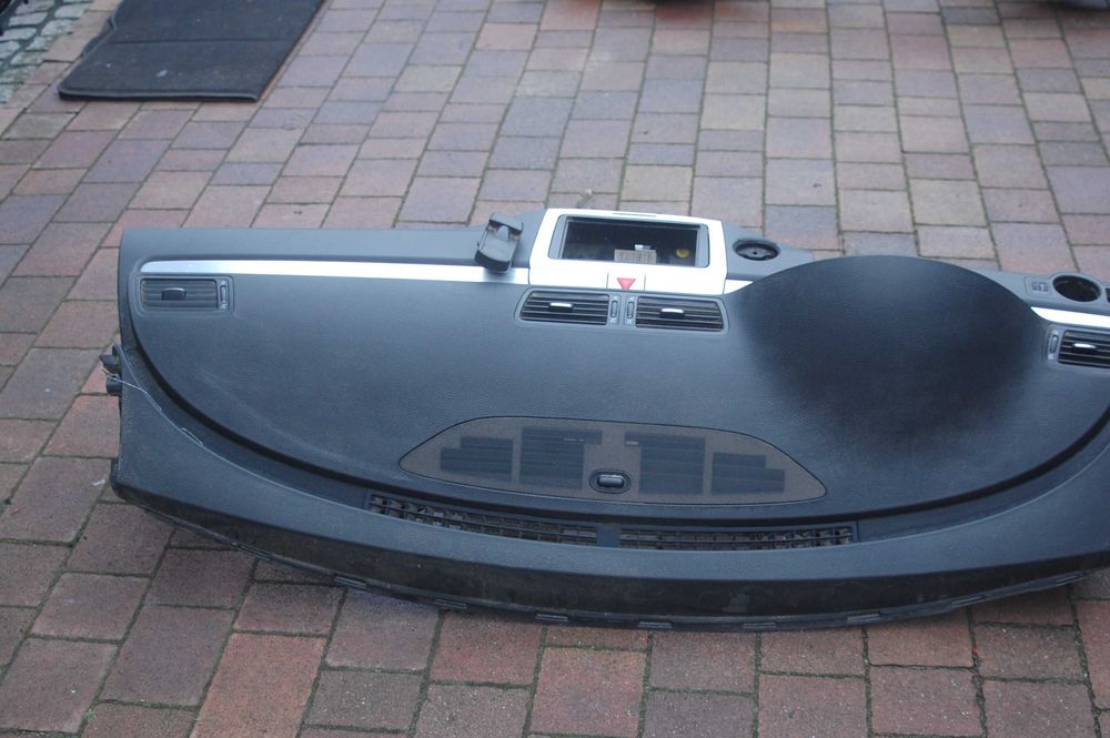 Kokpit deska rozdzielcza zestaw VW Passat B6 kombi