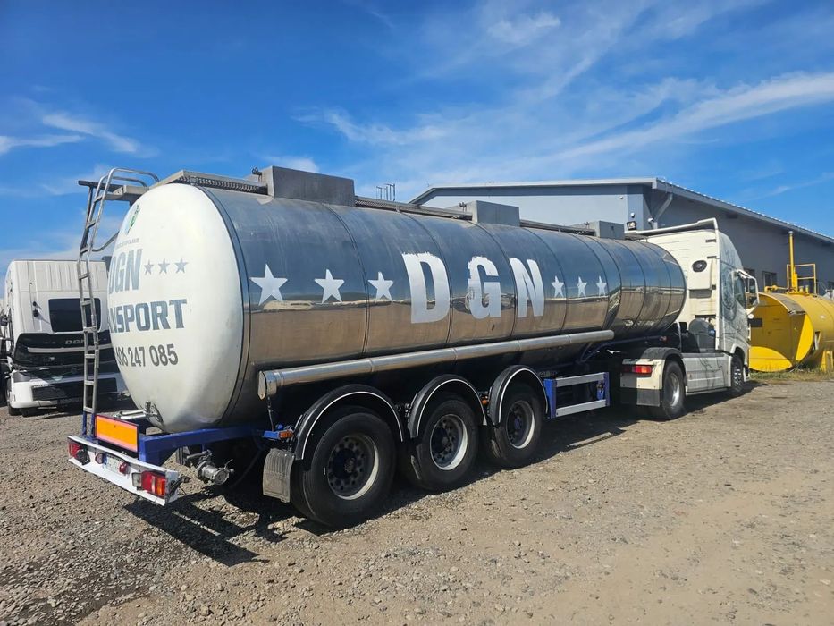 Feldbinder TSA 32.3  Feldbinder 32000l - tara 6300kg