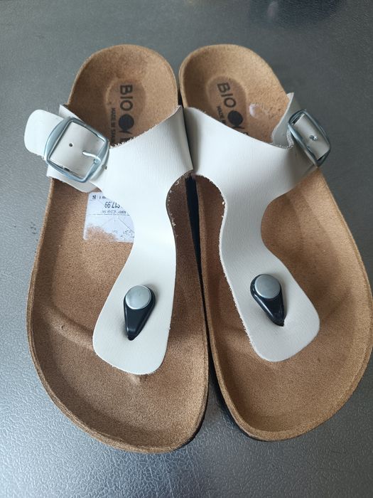 Анатомічні шльопанці bio bio на 37 р.