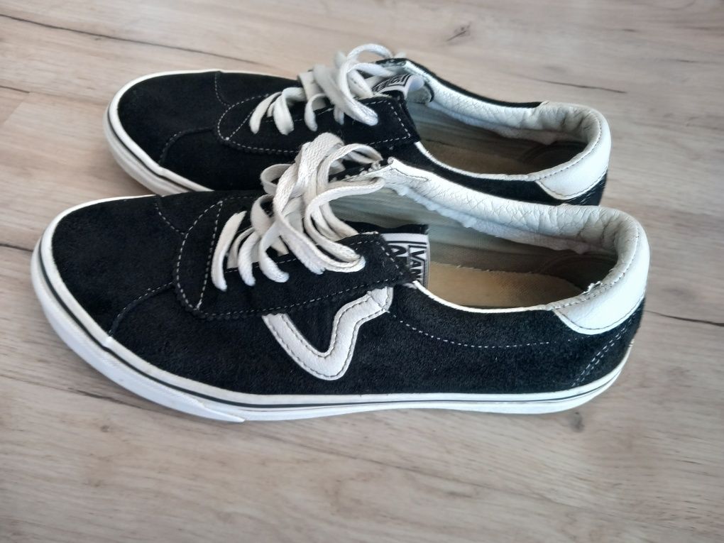 Buty Vans rozm. 40,5 dl wkl 26 cm