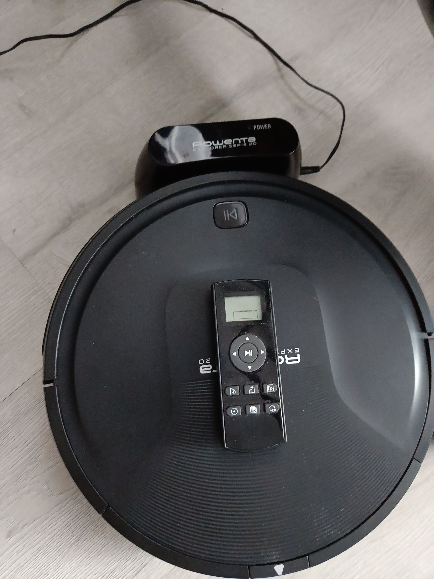 Robot sprzątający Rowenta Explorer Serie 20 RR6825WH