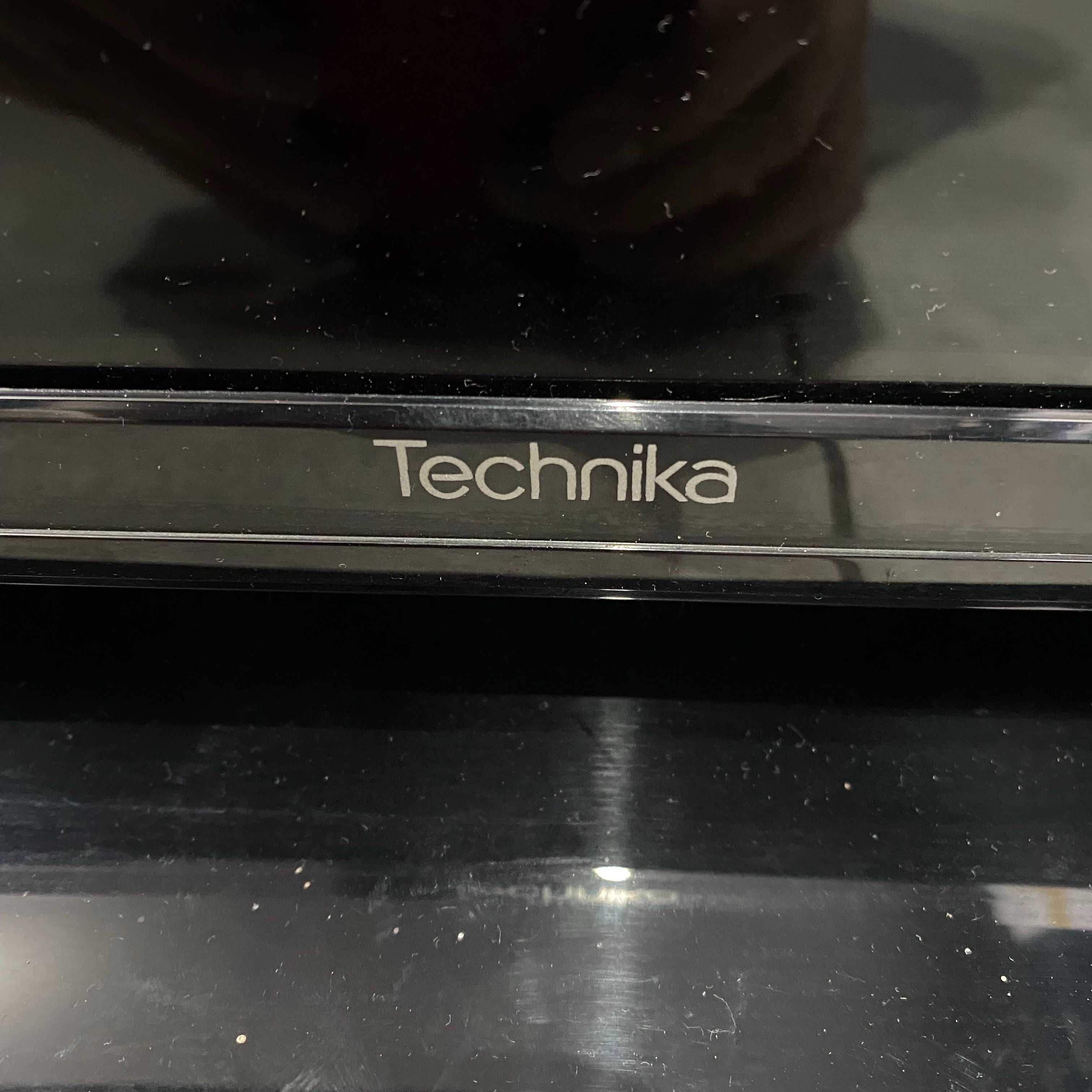 Telewizor Technika 32-278B + Pilot | Sprawny | 32" |