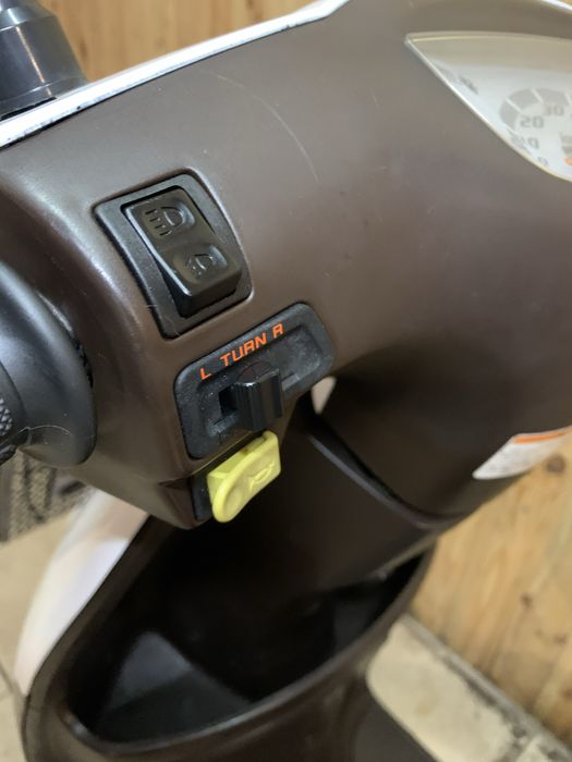 Срочно Honda tact af 51 чудовий стан