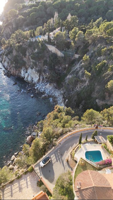 От владельца! Участок с проектом на берегу моря. Барселона. Испания.