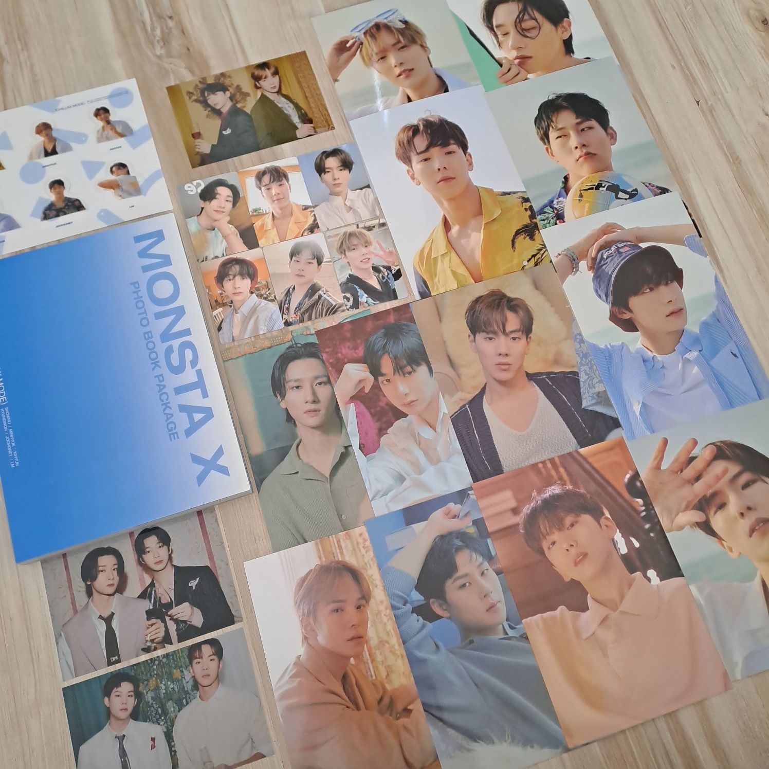 MONSTA X Chillax Photobook 2021