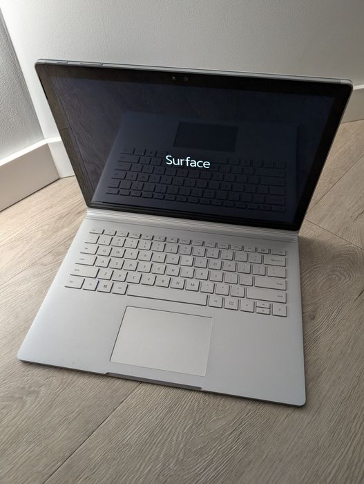 Microsoft Surface Book i5-6300u Nvidia GPU (дефект ссд)