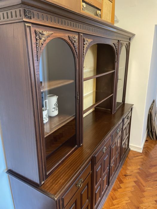 Aparador/louceiro antigo