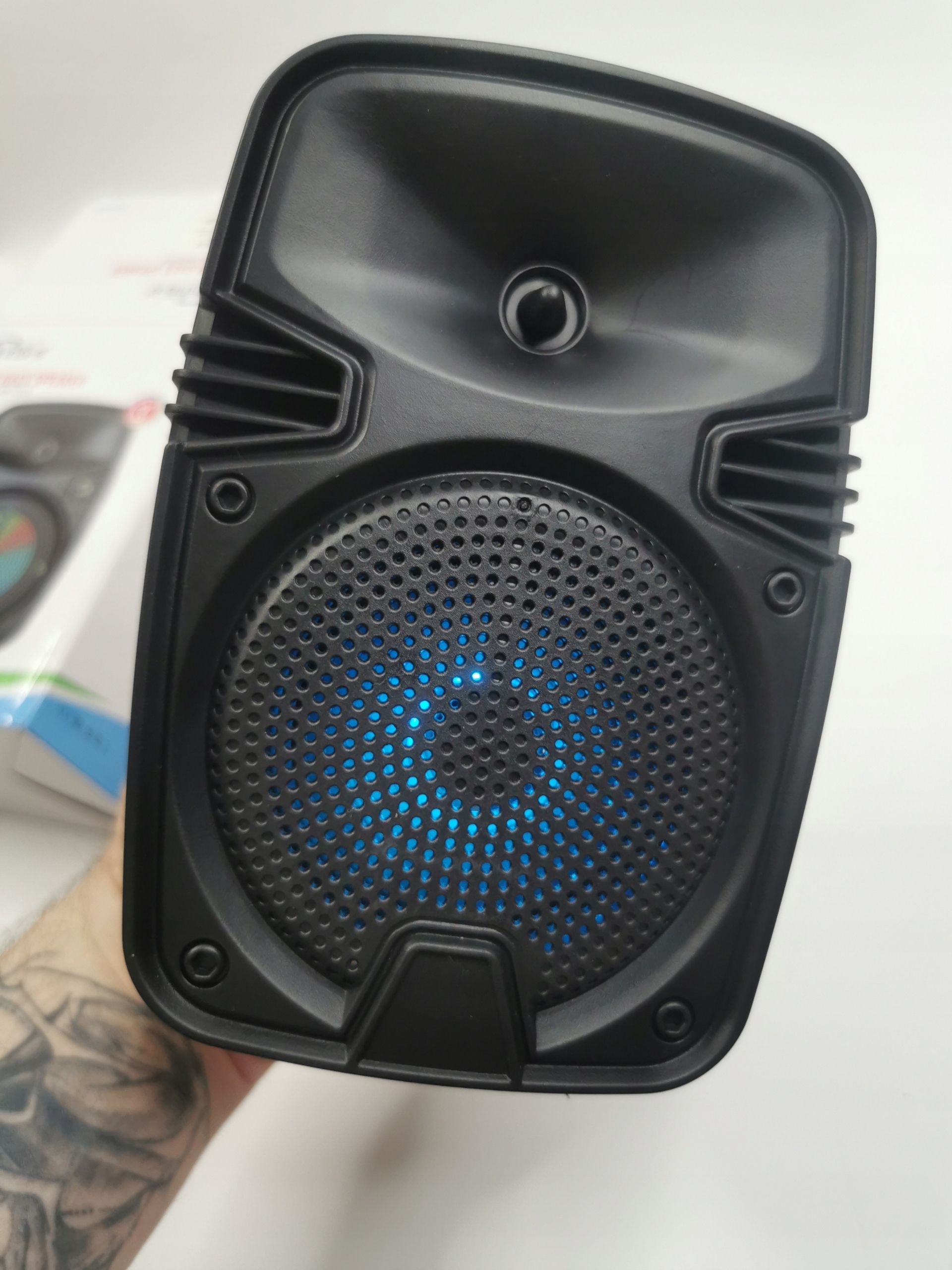 Głośnik Bluetooth Mini 8W Z Podświetleniem Singe Zqs1328
