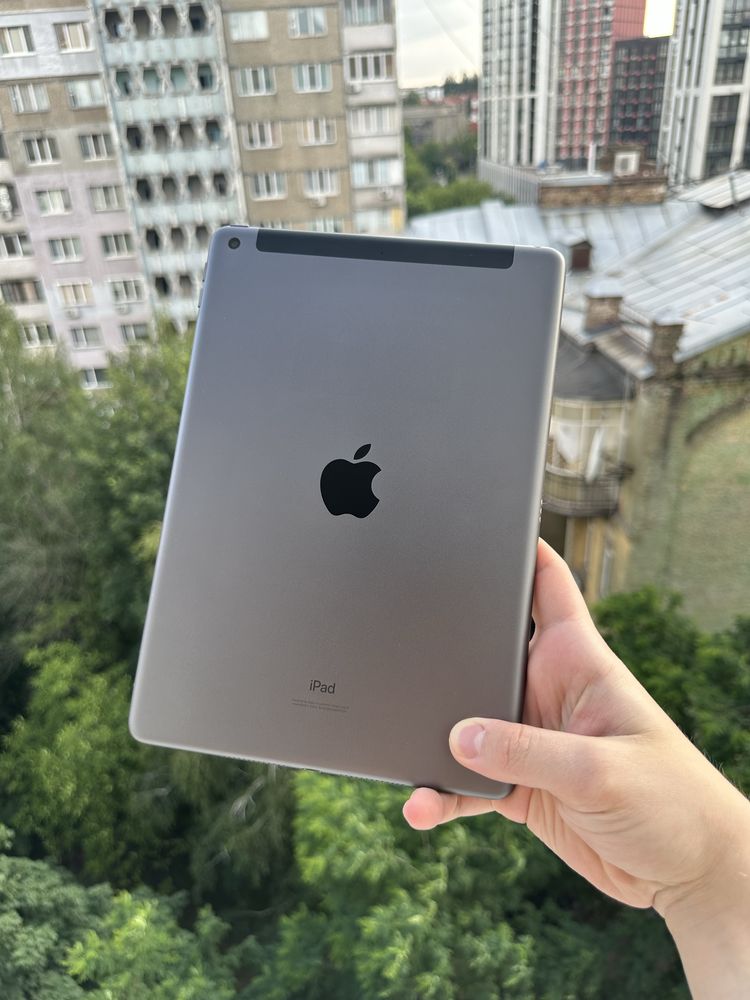 Планшет Ipad 8 LTE 2020