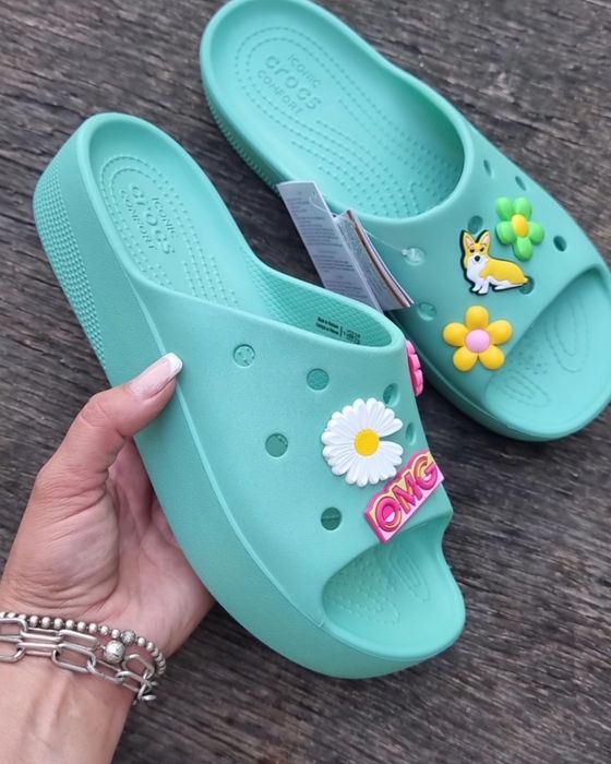 Розпродаж  шлепки 
Шлепки 
Classic platform slide