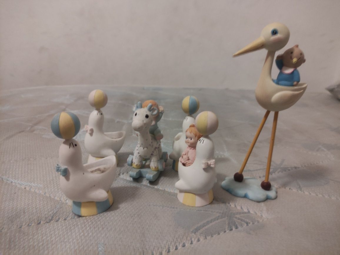 Itens de decoração para quartos,casa e uma fruteira
