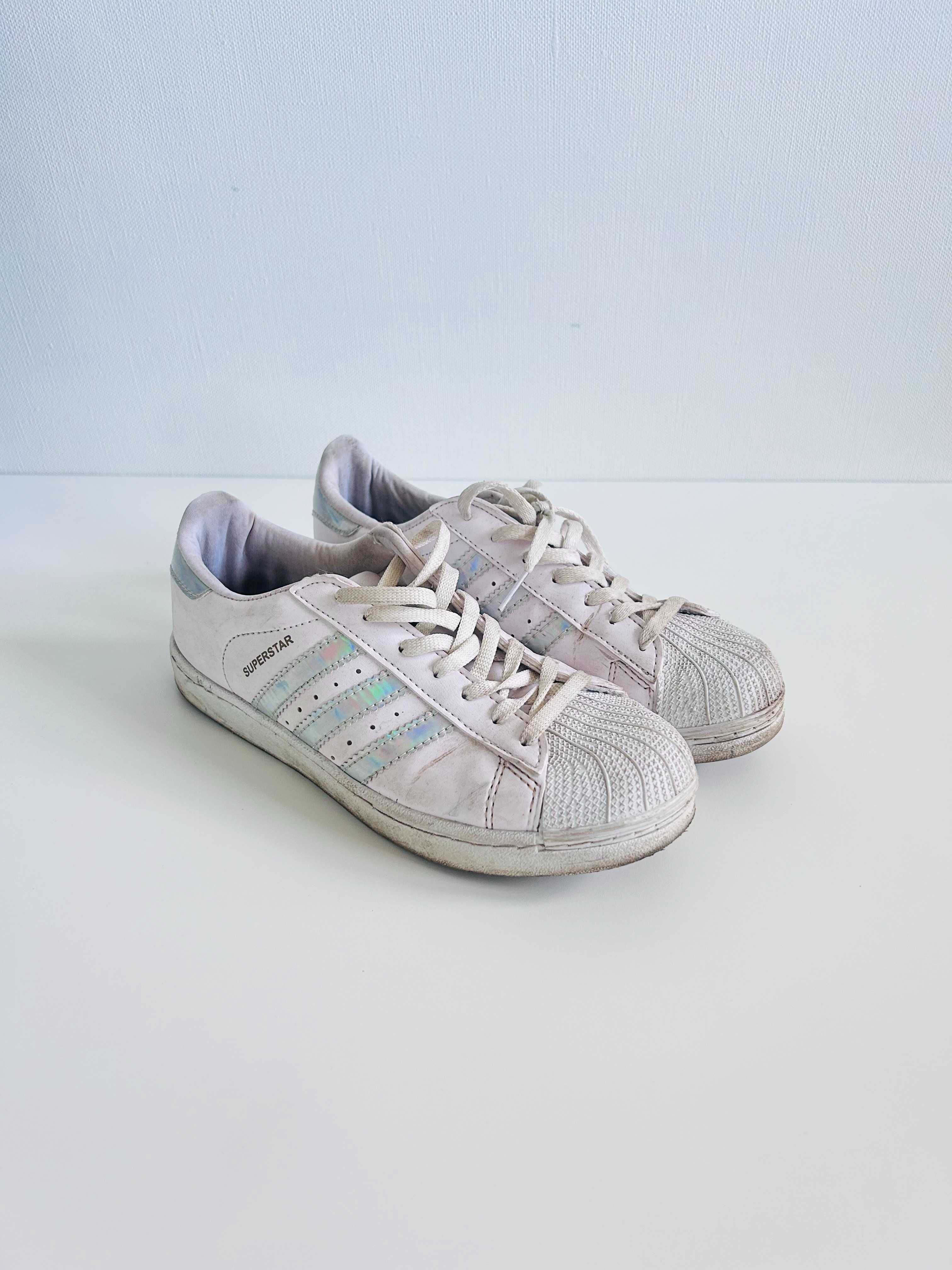 Buty Adidas Superstar 40