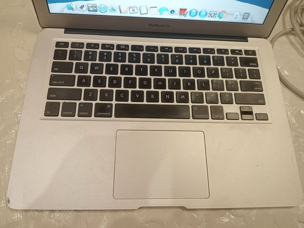 MacBook air 13 mid 2013