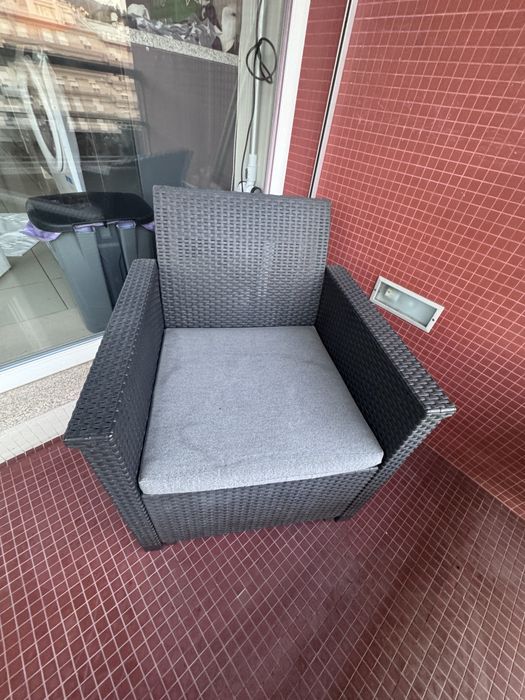 Vendo conjunto sofa de exterior