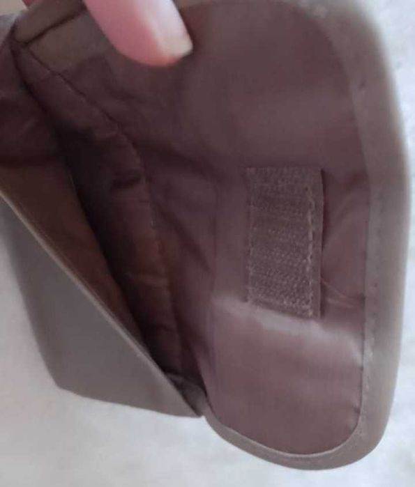 Skórzany portfel, portfelik, portmonetka z Londynu, Nowy